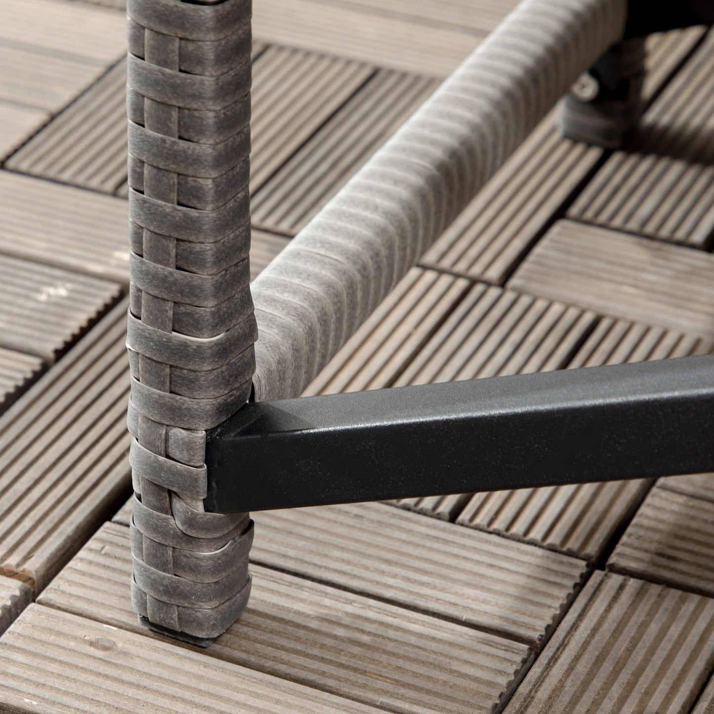 Patio Wicker End Table, Outdoor PE Rattan Side Table, with Plastic Board Under the Full Woven Table Top for Patio, Garden, Balcony, Mixed Gray