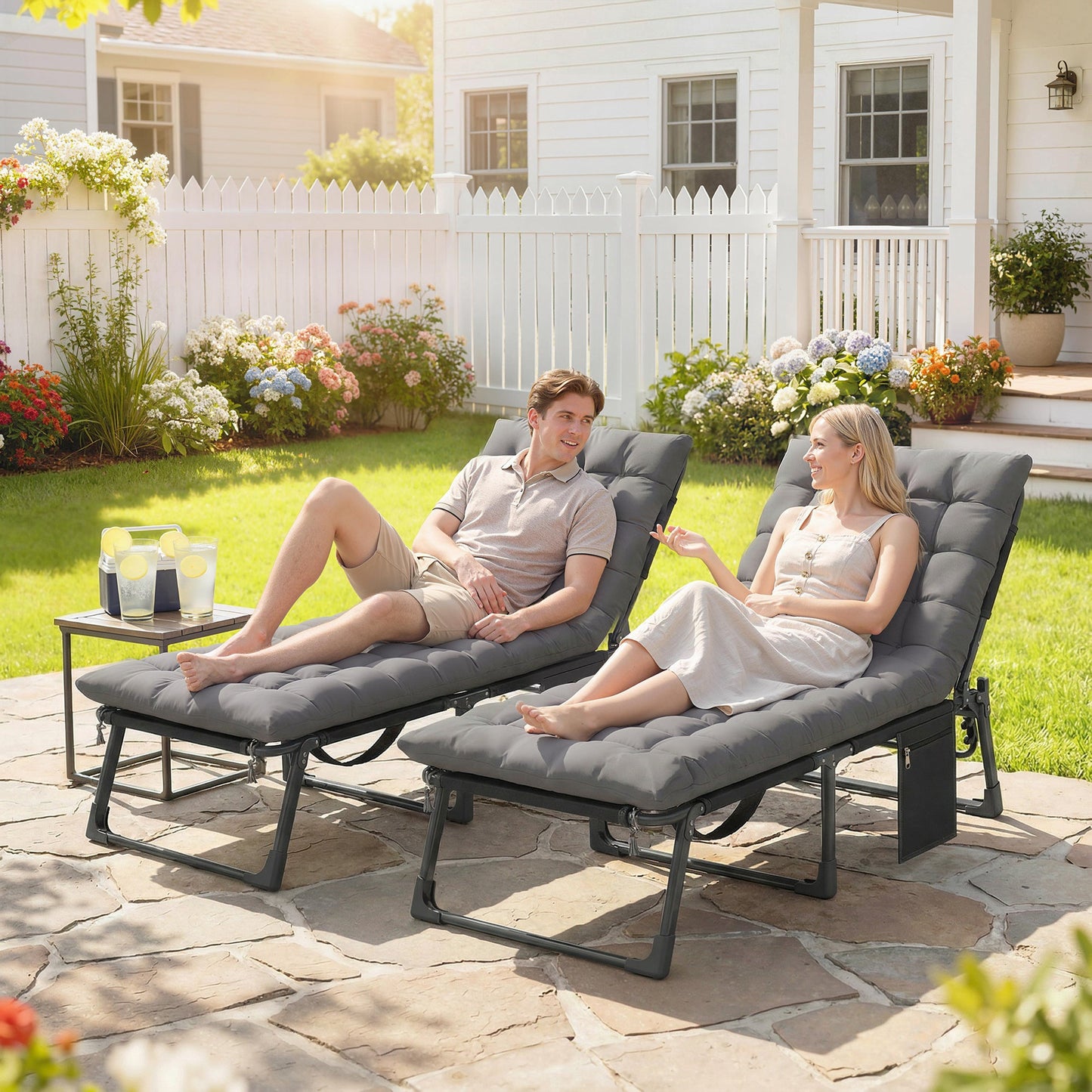 Lounge Chair Outdoor Set of 2, 75 cm Wide Folding Chaise Lounge Tanning Chair, 5-Position Beach Patio Lounger Camping Cot Bed with Cushion, Side Pocket, Dark Grey
