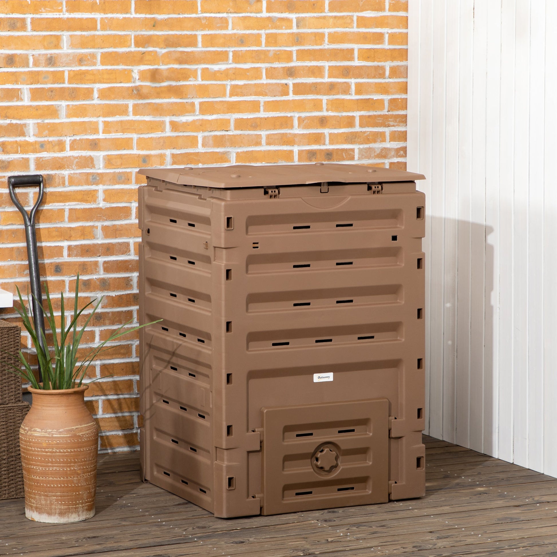 Compost Bin, 120 Gallon (450L) Garden Composter with 80 Vents and 2 Sliding Doors, Lightweight & Sturdy, Fast Creation of Fertile Soil, Brown