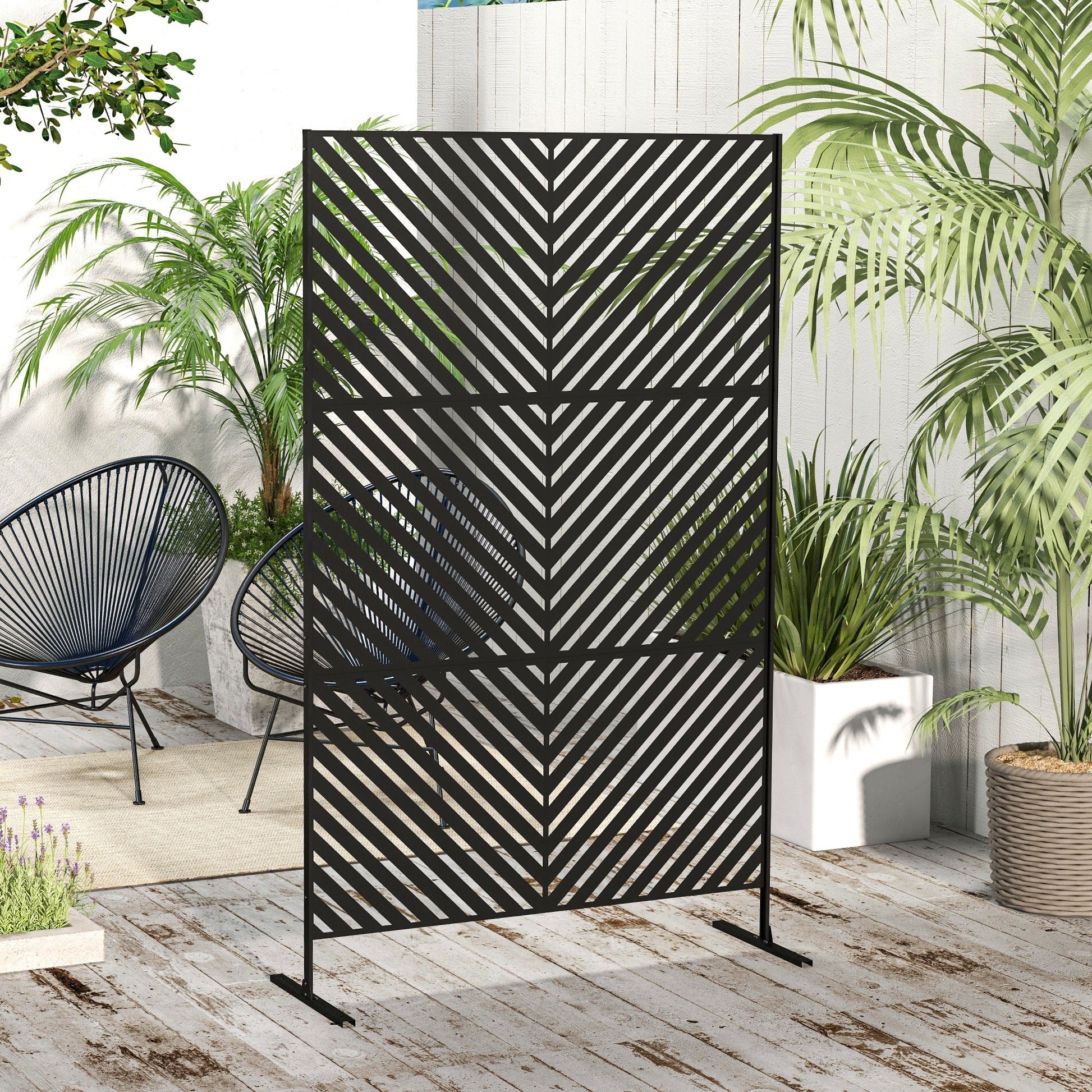 Metal Outdoor Privacy Screen, Decorative Outdoor Divider with Stand and Expansion Screws, Freestanding Privacy Panel for Garden, Backyard, Deck, Triangle Style, Black