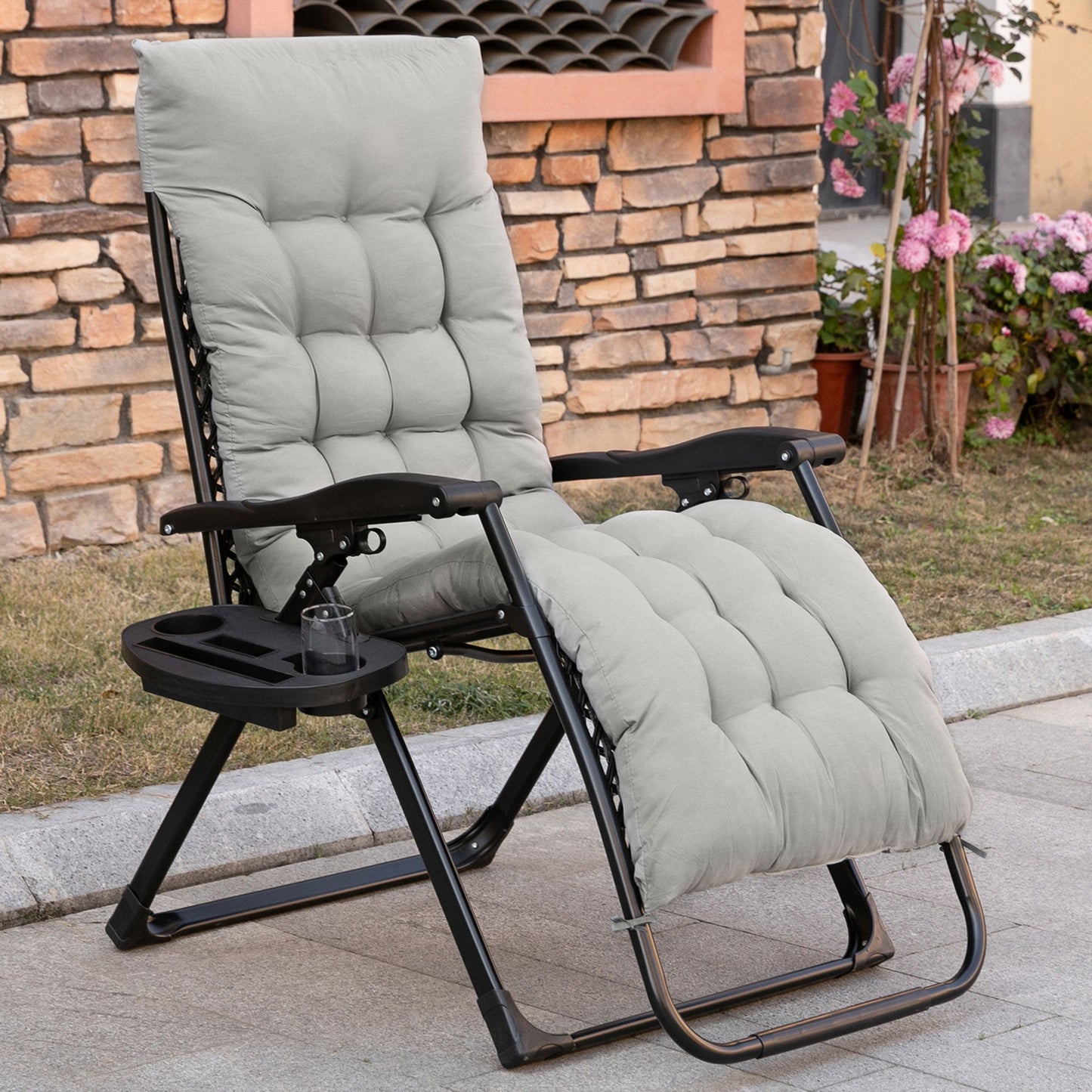 Padded Zero Gravity Chair, Folding Recliner Chair, Patio Lounger with Cup Holder, Headrest, Adjustable Backrest, Removable Cushion for Outdoor, Patio, Deck, Grey