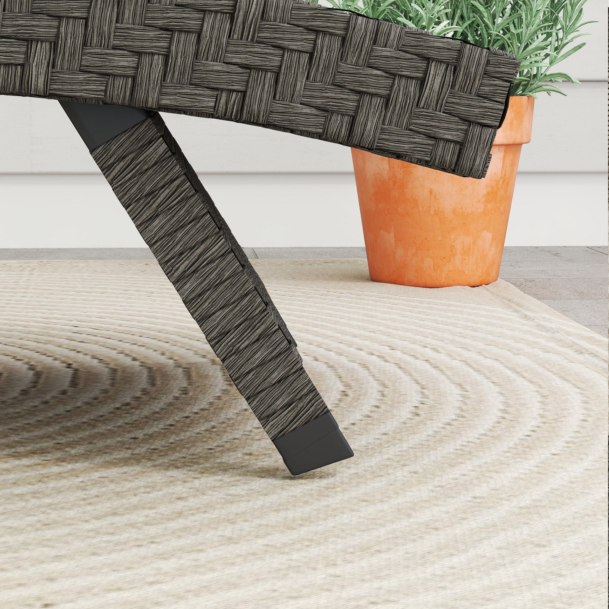 PE Rattan Patio Lounger, Foldable Outdoor Lounge Chair with 5-Level Adjustable Backrest, Two Wheels, and Quick-Drying Foam, for Sun Room, Garden, Poolside, Mixed Grey