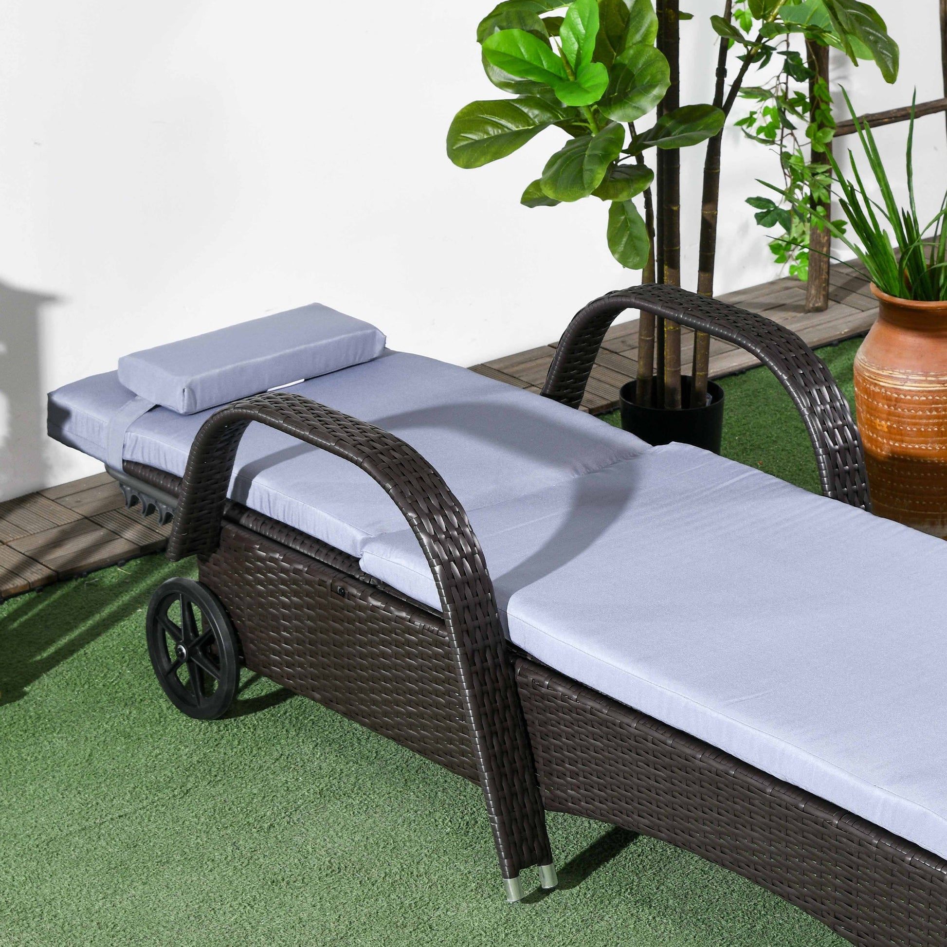 Wicker Chaise Lounge, Outdoor Lounge Chair, PE Rattan Patio Sun lounger with Head-rest, 5-Level Height Adjust Backrest, Cushion, & Wheels, Deep Coffee and Silver Grey