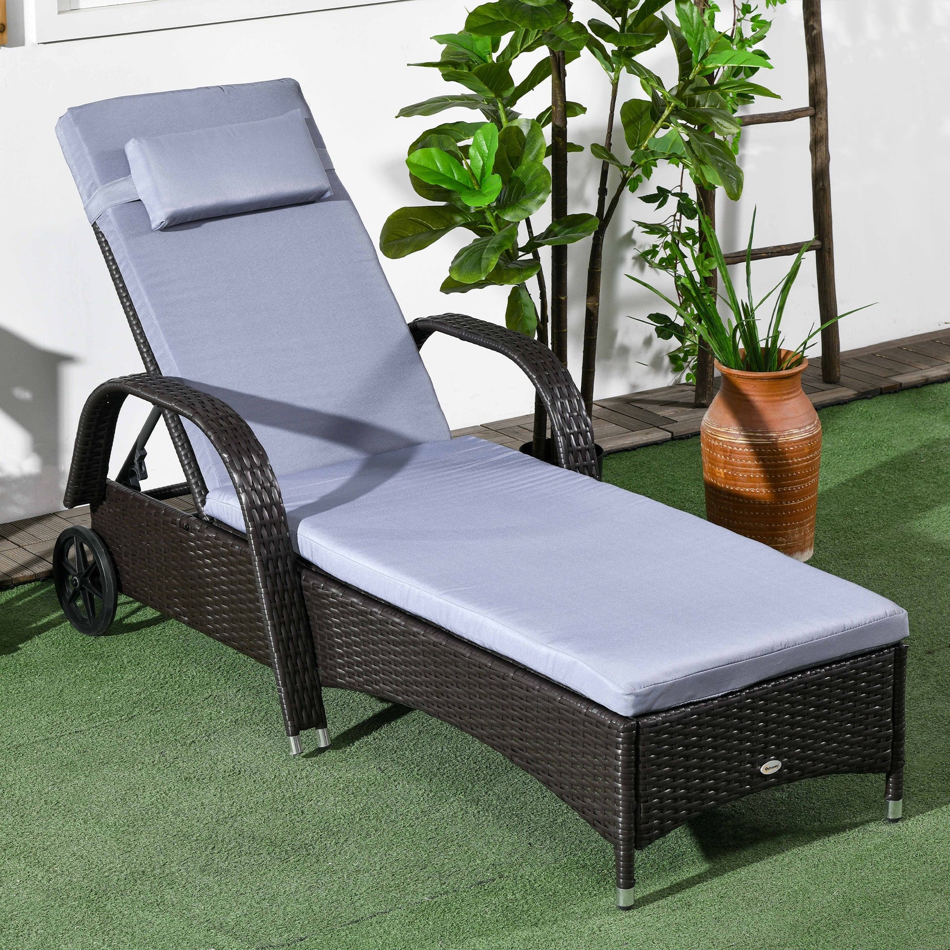 Wicker Chaise Lounge, Outdoor Lounge Chair, PE Rattan Patio Sun lounger with Head-rest, 5-Level Height Adjust Backrest, Cushion, & Wheels, Deep Coffee and Silver Grey