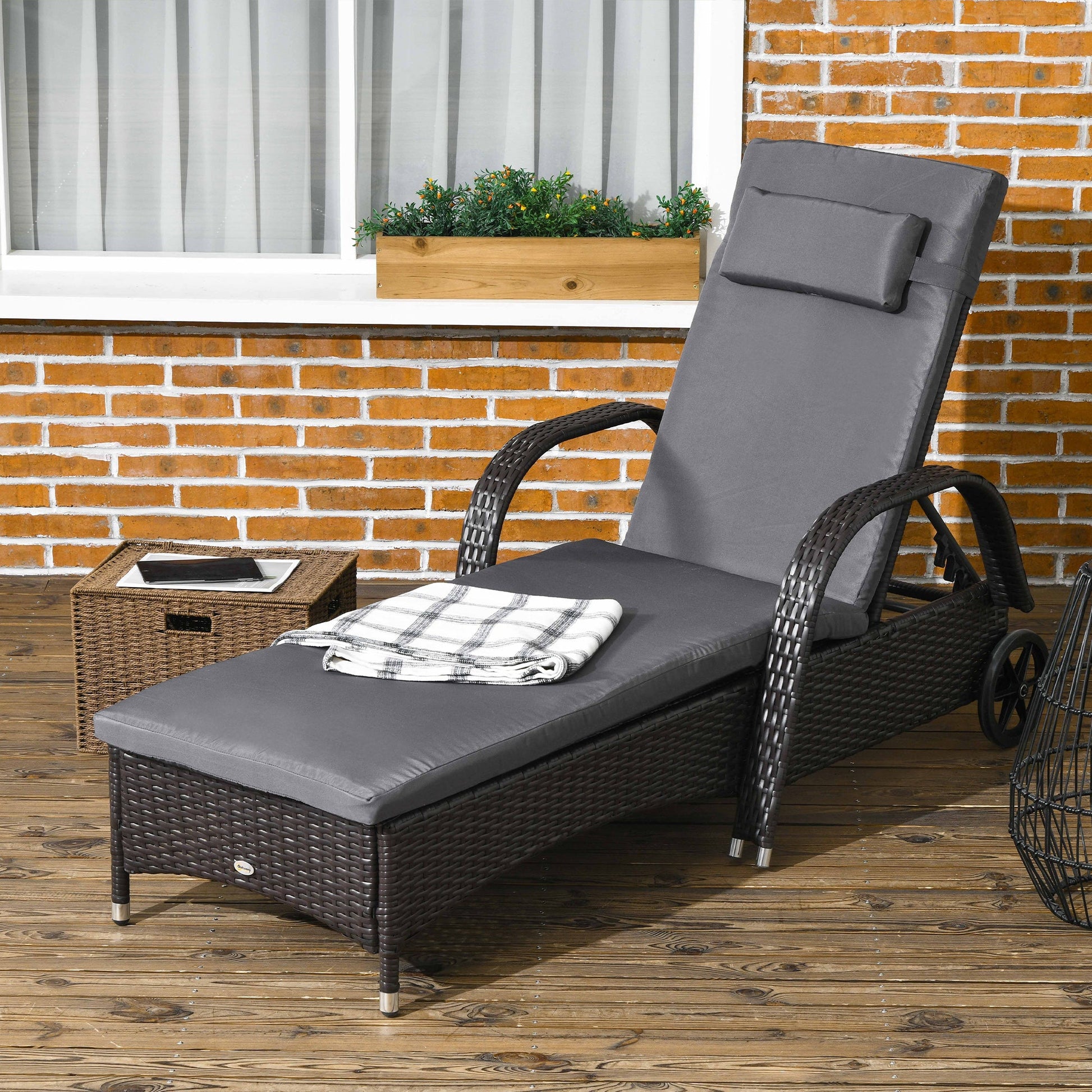 Wicker Chaise Lounge, Outdoor Lounge Chair, PE Rattan Patio Sun lounger with Head-rest, 5-Level Height Adjust Backrest, Cushion, & Wheels, Deep Coffee and Med Grey