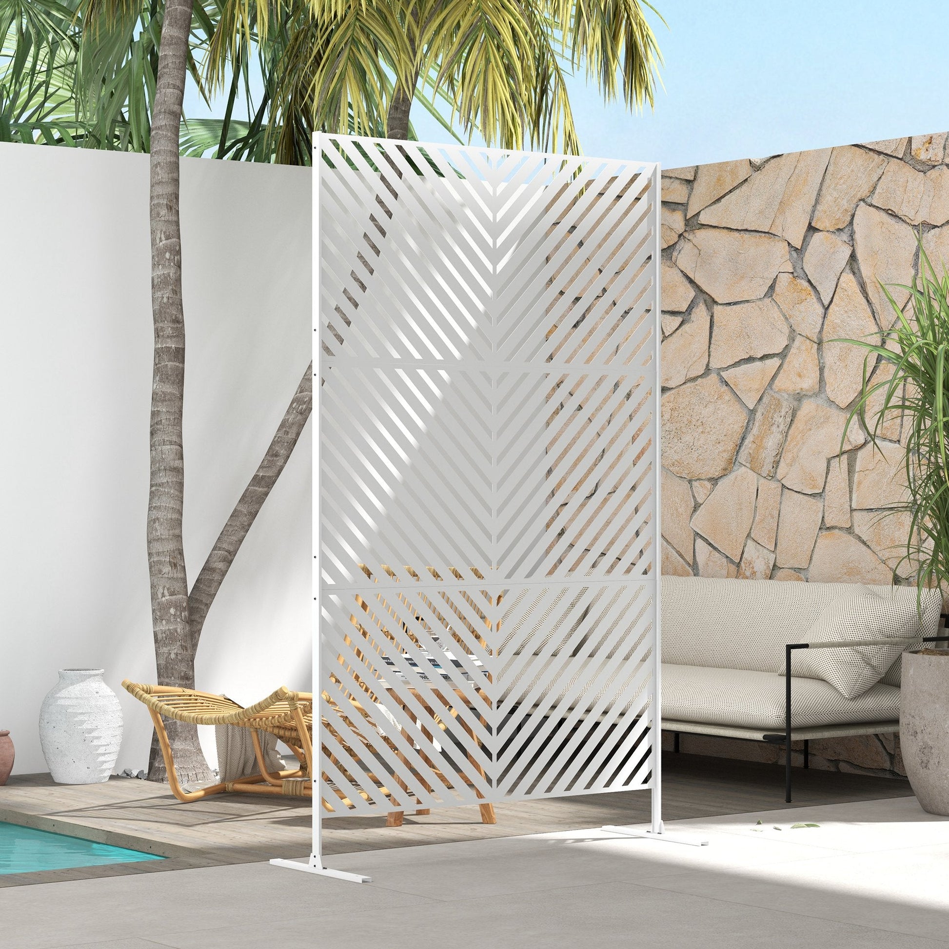 Metal Outdoor Privacy Screen, Decorative Outdoor Divider with Stand and Expansion Screws, Freestanding Privacy Panel for Garden, Backyard, Deck, Triangle Style, White