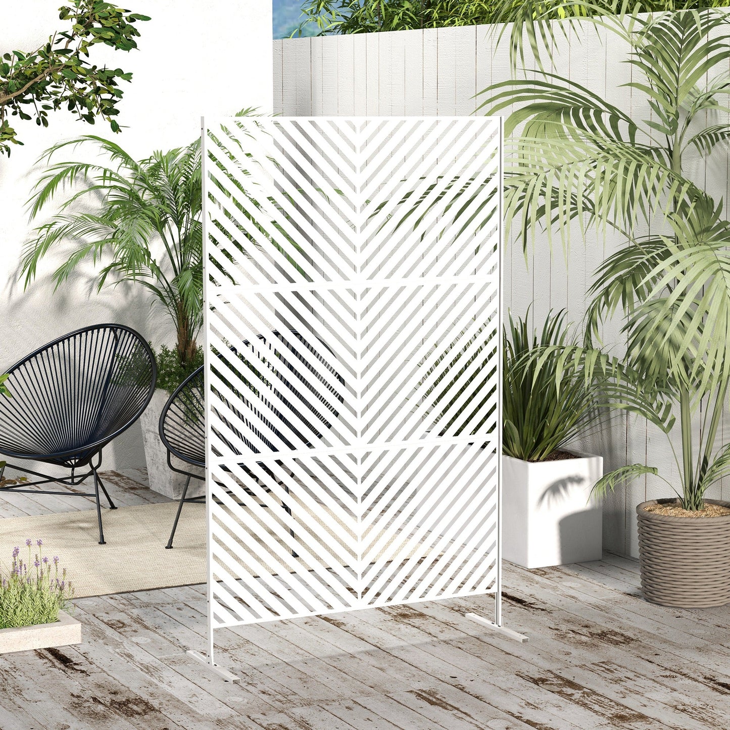 Metal Outdoor Privacy Screen, Decorative Outdoor Divider with Stand and Expansion Screws, Freestanding Privacy Panel for Garden, Backyard, Deck, Triangle Style, White