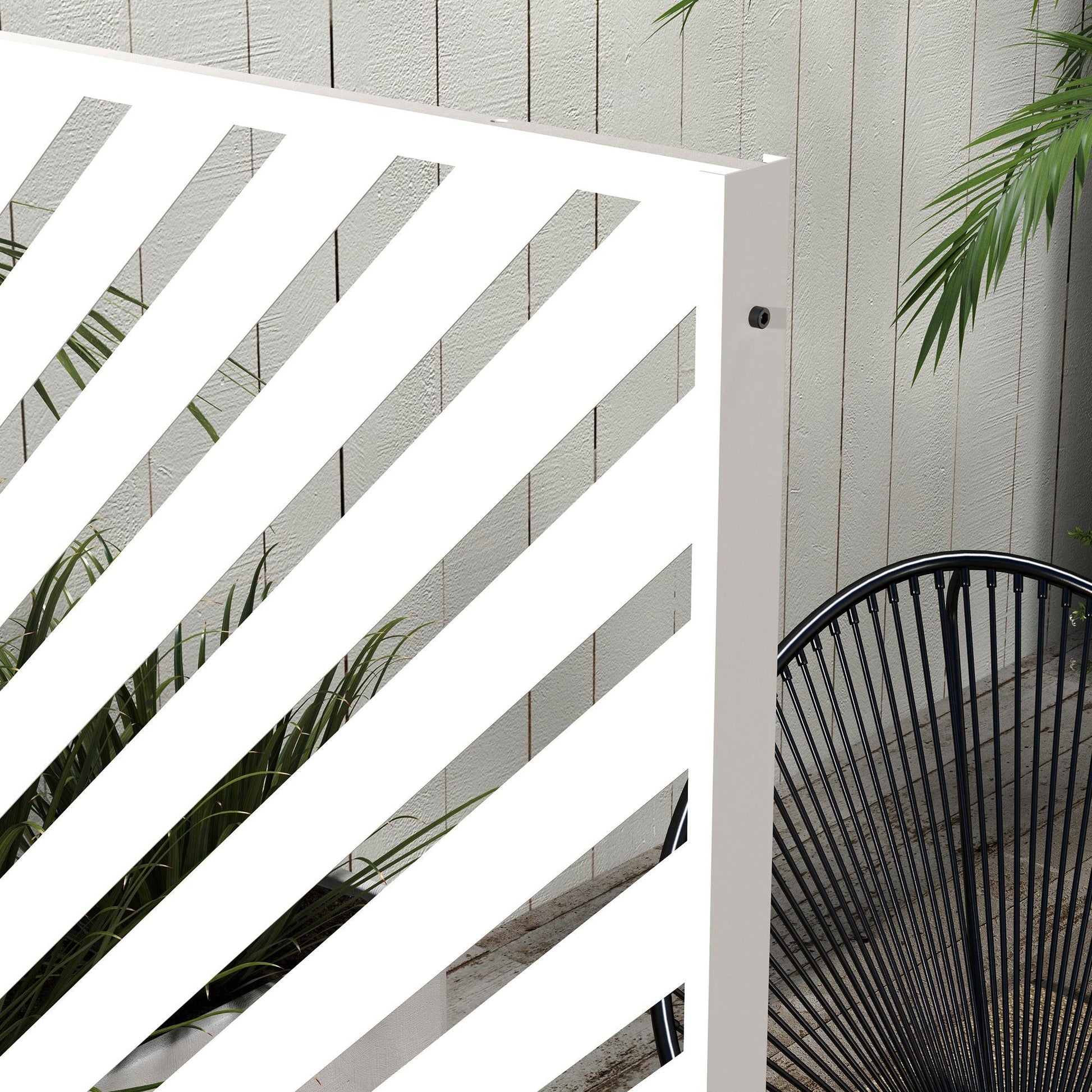 Metal Outdoor Privacy Screen, Decorative Outdoor Divider with Stand and Expansion Screws, Freestanding Privacy Panel for Garden, Backyard, Deck, Triangle Style, White